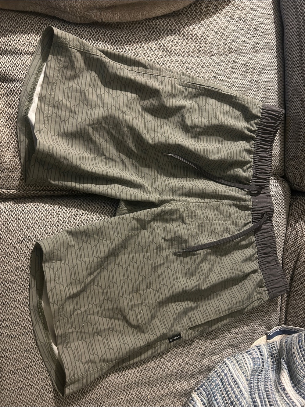 Quiksilver Olive Green Men's swim trunks size small 17.5 outseam